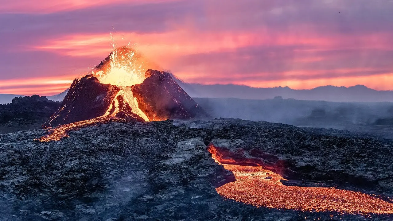 查小理 - 火山之心纪录片